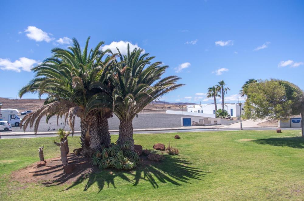 Exotic And Sunny Esmeralda Caleta De Fuste Exterior photo